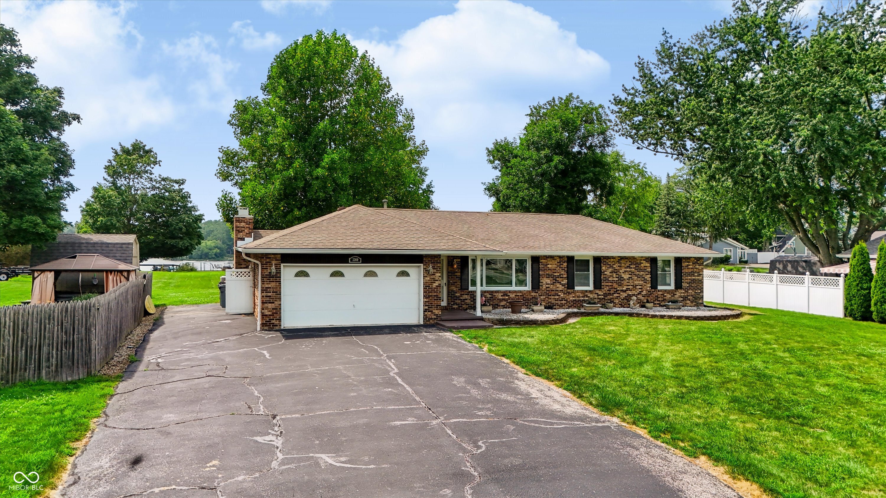 2360 Stringtown Pike