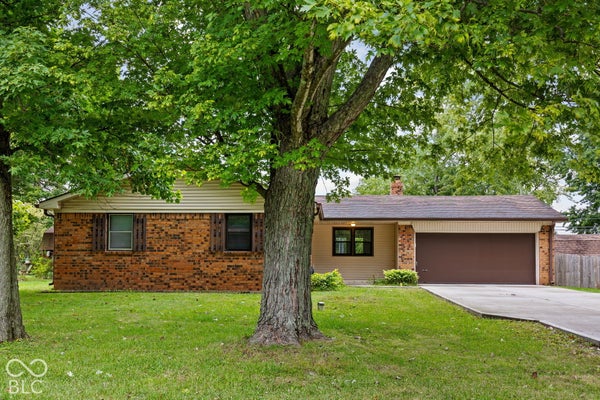 1648 N AVON AVE, AVON, IN 46123 - Image 9b75bcb5558d3d8c9e3bd2dbd5a7dc83/3280999434