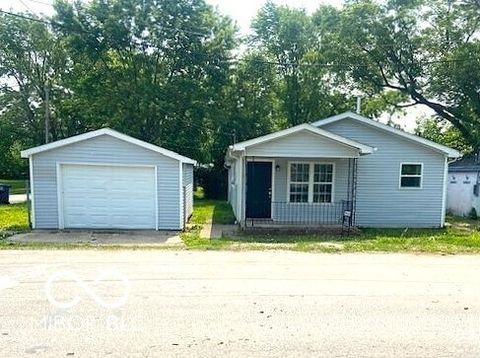 Photo of 620 S 2nd Street, Noblesville, IN 46060 (MLS # 22042543)