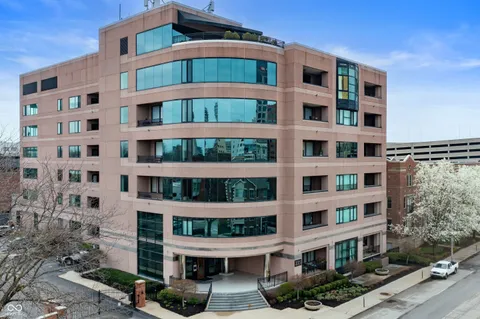 225 N New Jersey Street APT 48, Indianapolis, IN 46204 - MLS#: 22032147