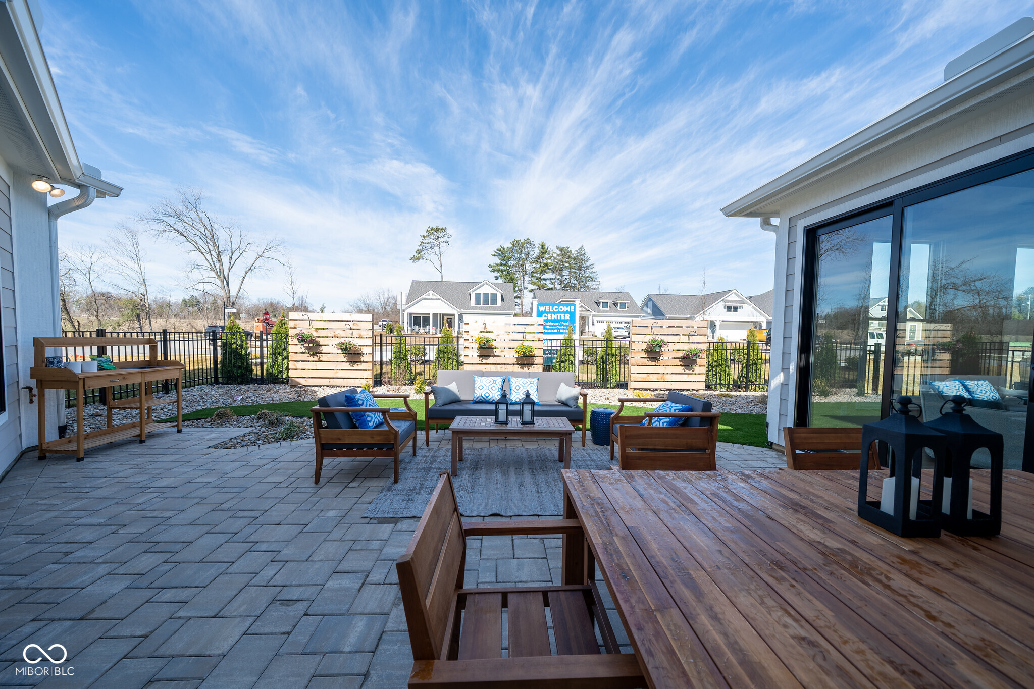 8901 Constitution Trail