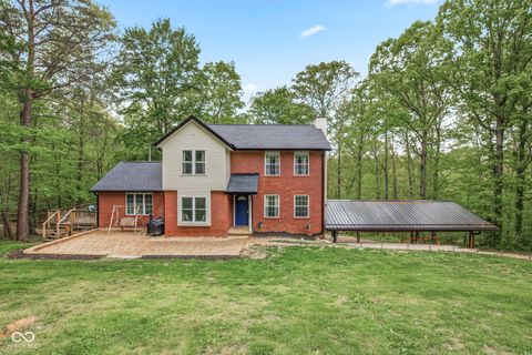 6804 Erika Lane Nashville IN 47448