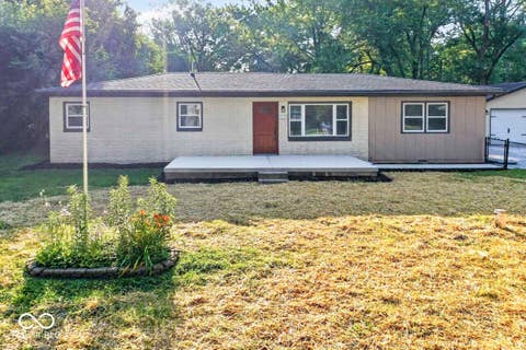 Photo of 1325 N Wittfield Street, Indianapolis, IN 46229 (MLS # 22108803)