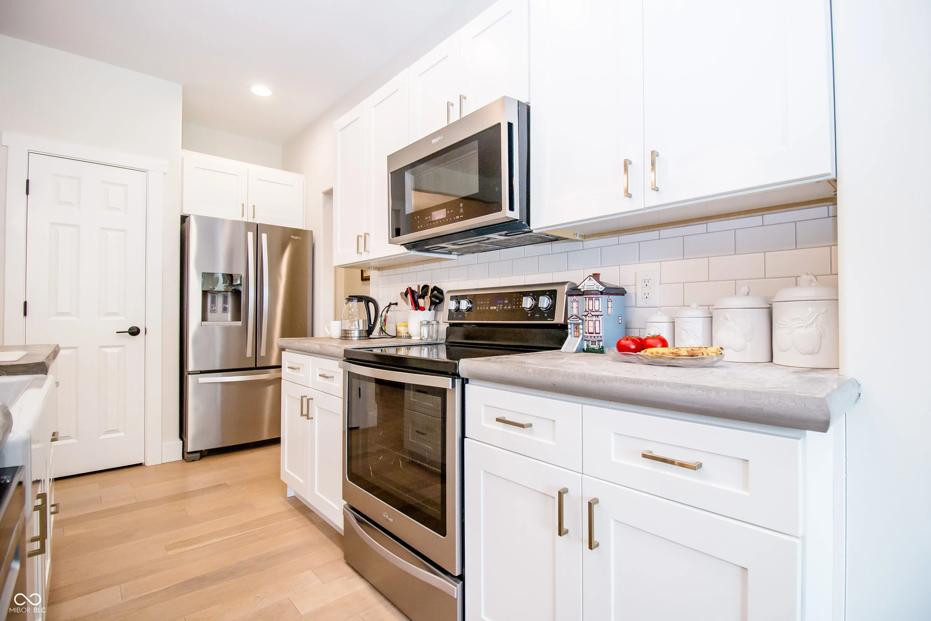 Columbus, Indiana 47201, United States, 3 Bedrooms Bedrooms, ,2 BathroomsBathrooms,Residential,Active,129902