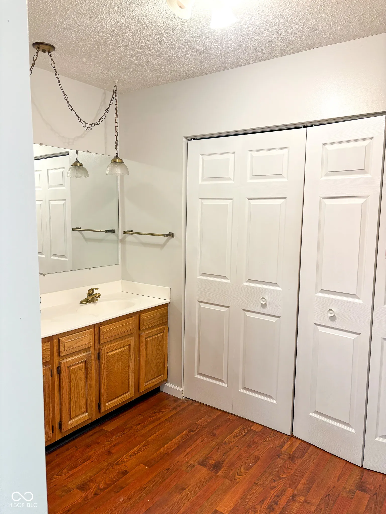 Columbus, Indiana 47201, United States, 2 Bedrooms Bedrooms, ,2 BathroomsBathrooms,Residential,Active,162664