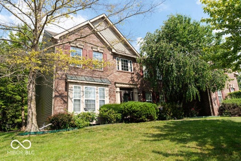 Photo of 6428 Valleywood Court, Avon, IN 46123 (MLS # 22113543)