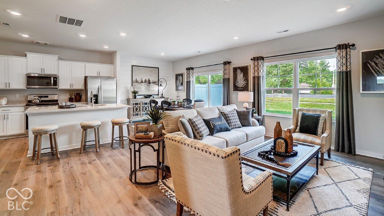 6104 Wasco Drive