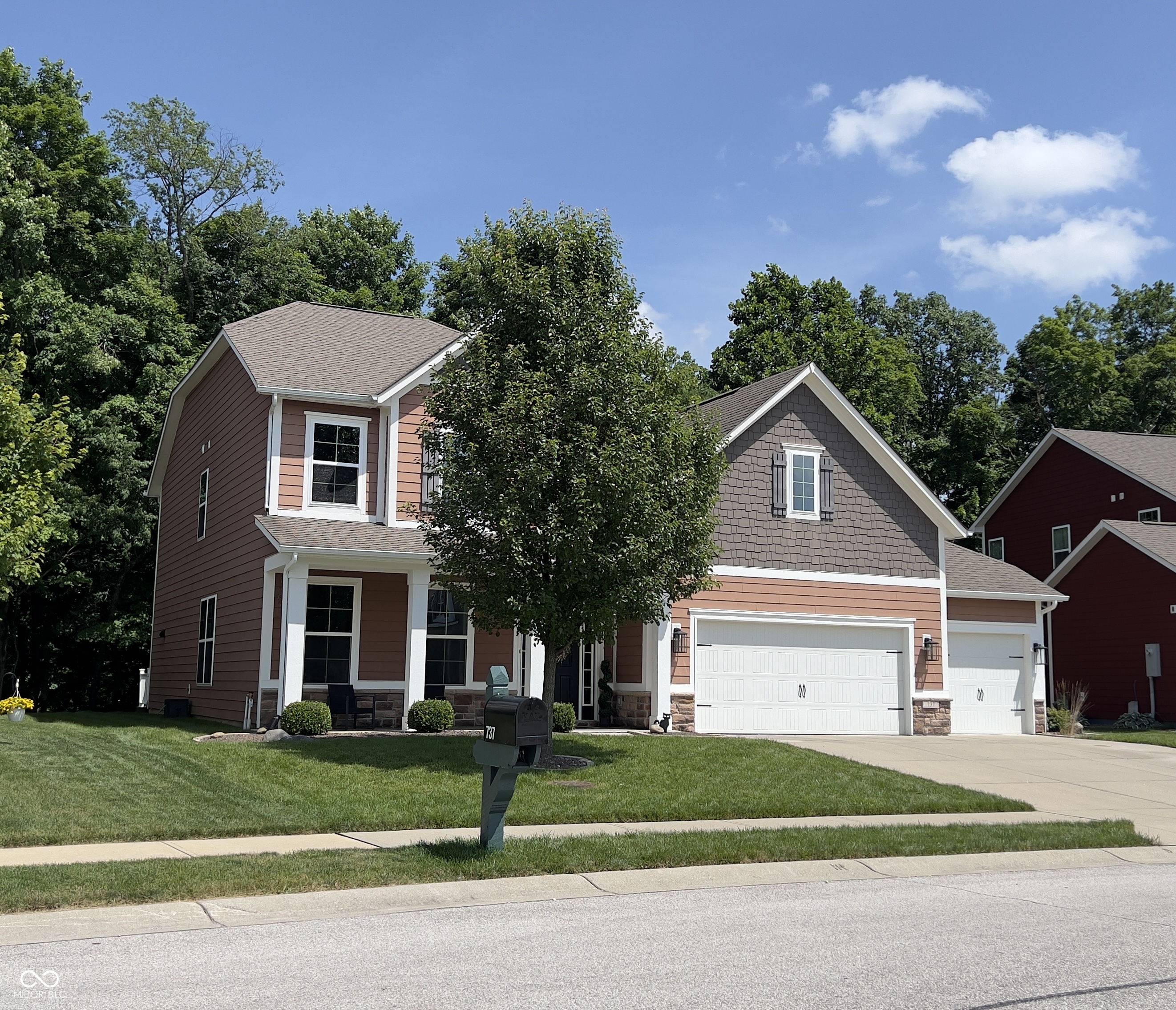 737 Bracknell Drive