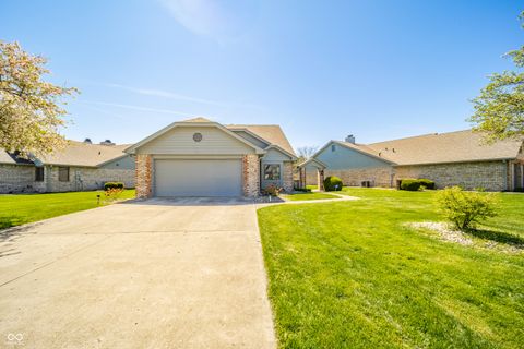 Photo of 2405 Sagamore Drive, Anderson, IN 46011 (MLS # 22095371)