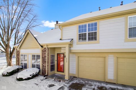 Photo of 2449 Chaseway Court, Indianapolis, IN 46268 (MLS # 22074864)