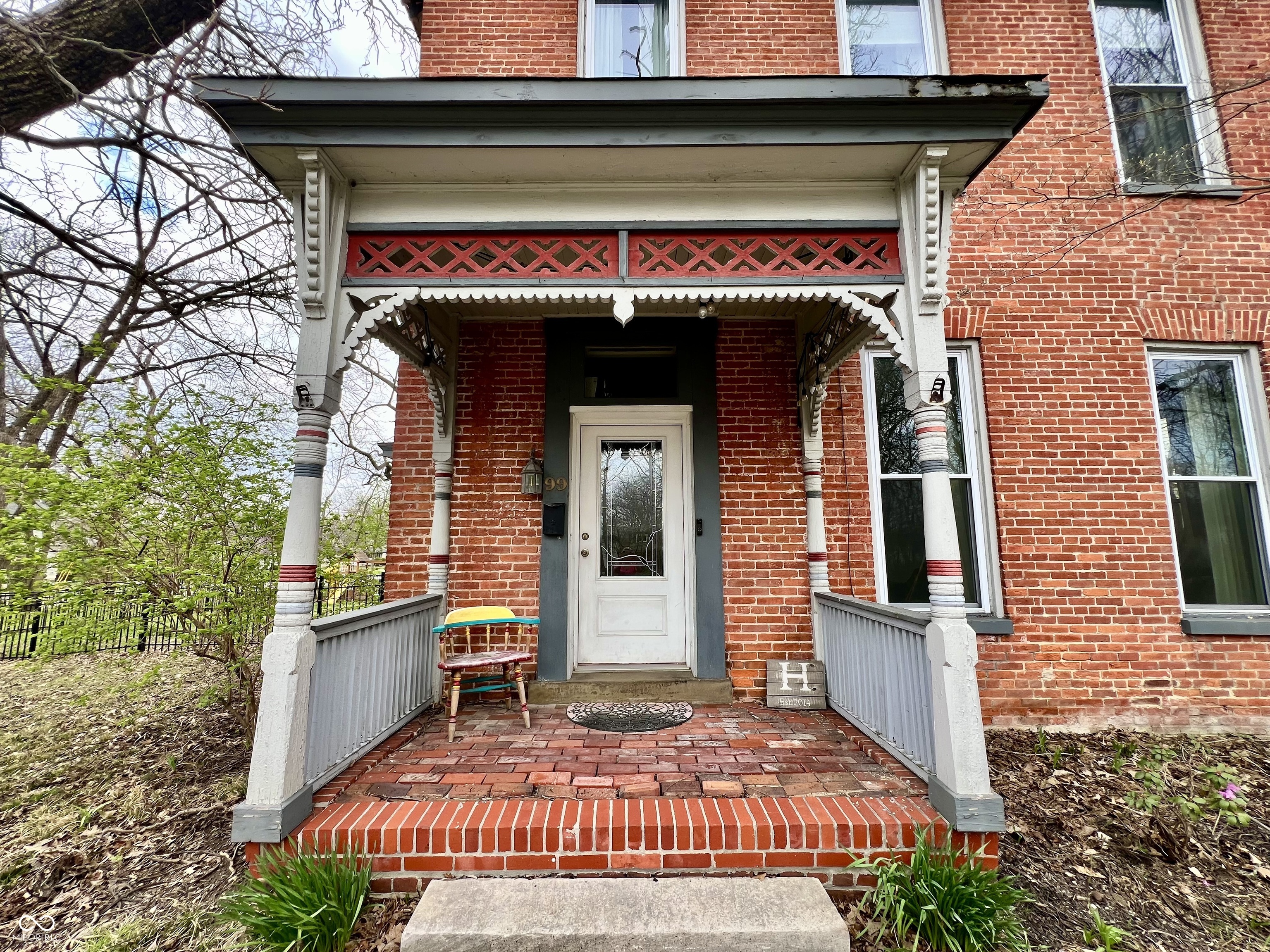 99 N Forsythe Street