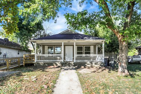 Photo of 1842 Carpenter Circle, Indianapolis, IN 46203 (MLS # 22068432)