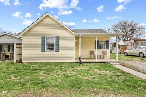 903 1/2 S Pleasant Street Edinburgh IN 46124