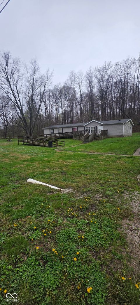 Photo of 1562 S Bridgeton Road, Rockville, IN 47872 (MLS # 22095626)