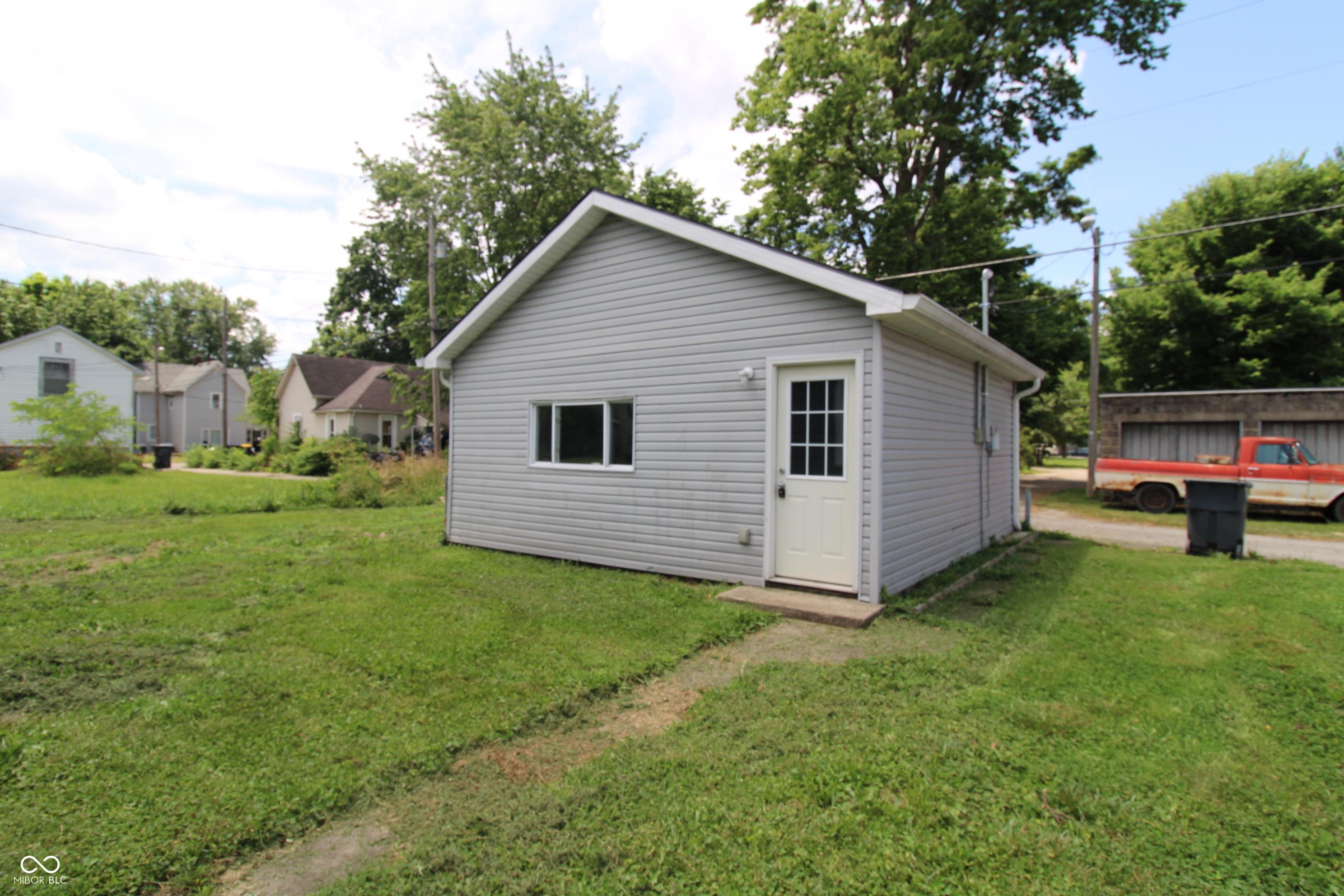 1413 Walnut Street