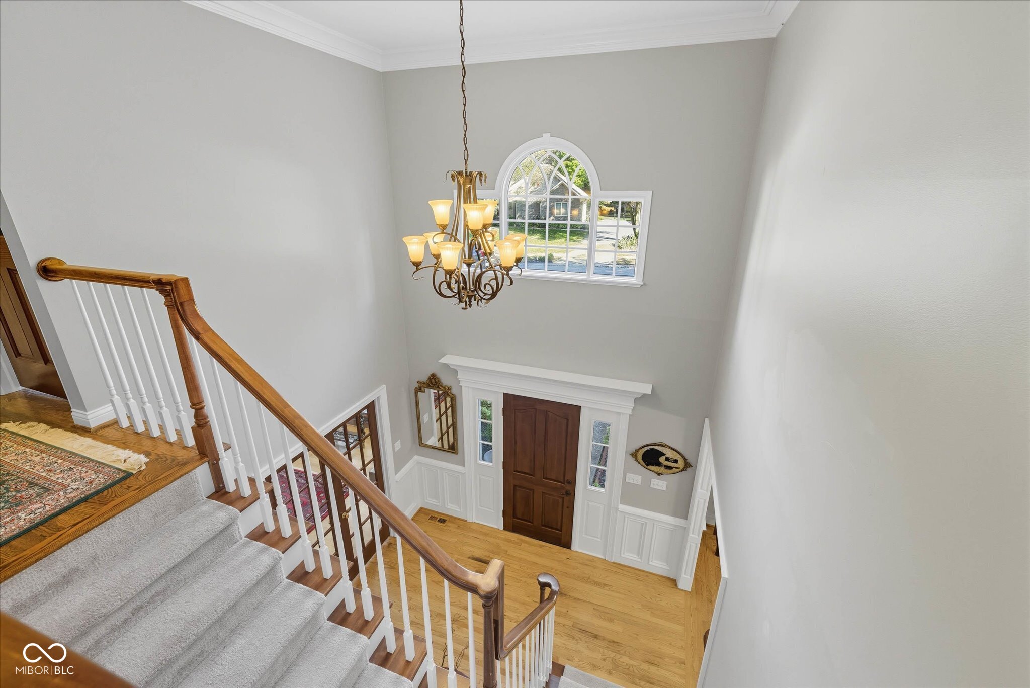 21450 Oakview Drive