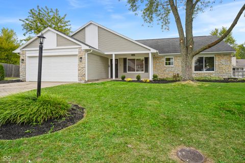 Photo of 11123 Cherry Lake Court, Indianapolis, IN 46235 (MLS # 22068768)
