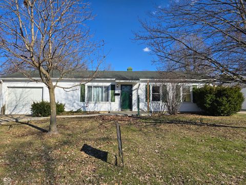 Photo of 1011 N Michigan Street, Greenfield, IN 46140 (MLS # 22085587)