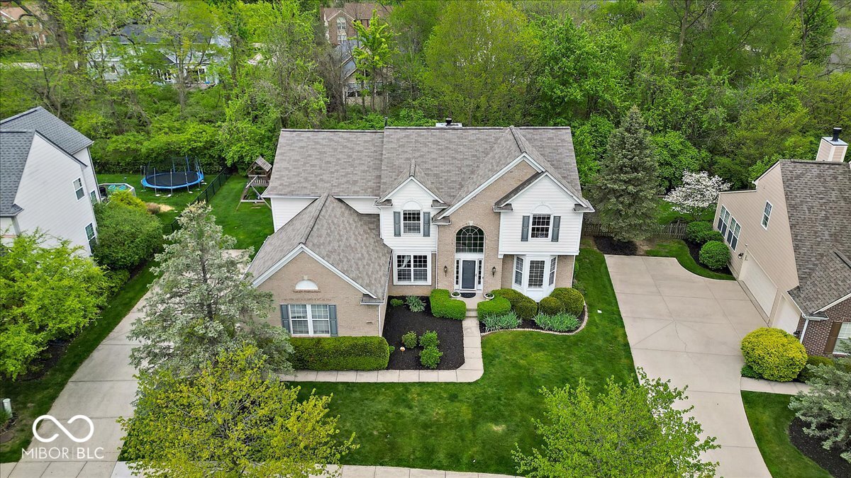9656 Loganberry Lane