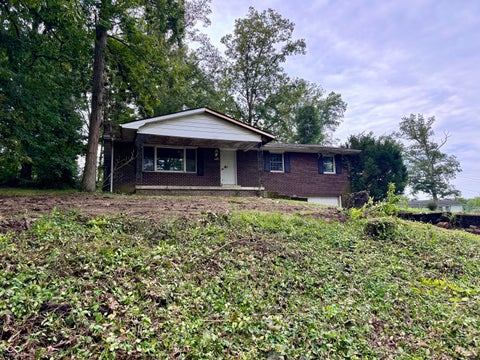 Photo of 6425 W Todd Court, North Vernon, IN 47265 (MLS # 22085938)
