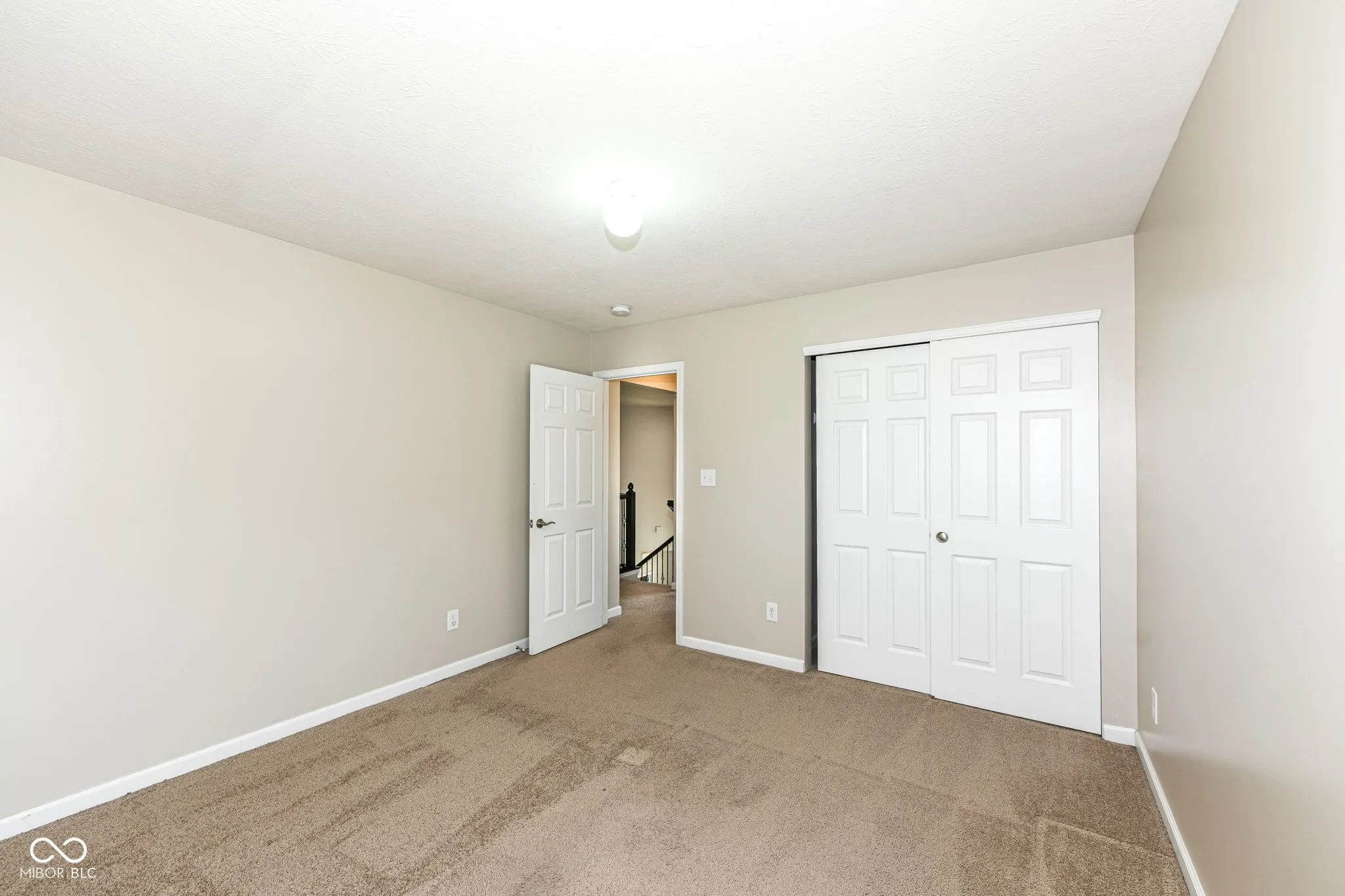 Greenwood, Indiana 46142, United States, 5 Bedrooms Bedrooms, ,4 BathroomsBathrooms,Residential,Active,215912