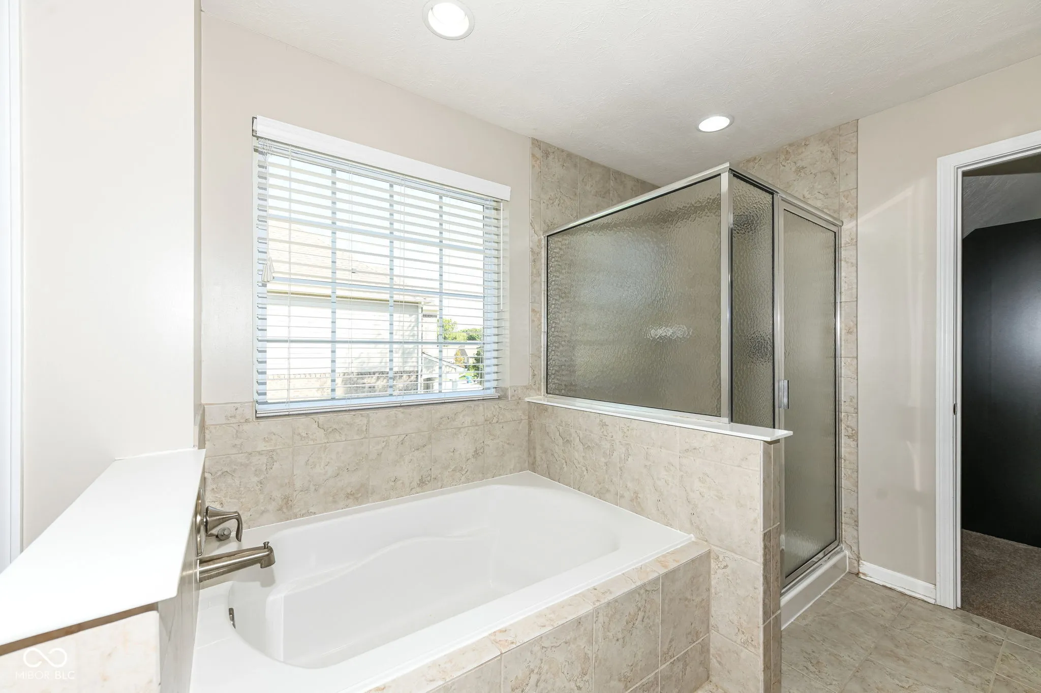 Greenwood, Indiana 46142, United States, 5 Bedrooms Bedrooms, ,4 BathroomsBathrooms,Residential,Active,215912