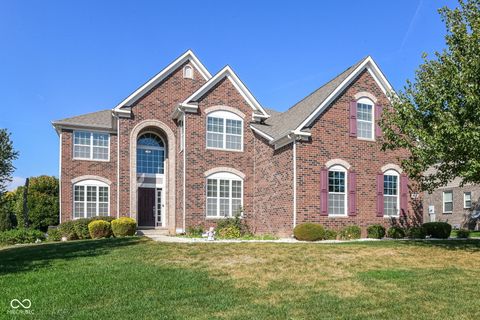 Photo of 288 Little Ben Lane, Greenwood, IN 46142 (MLS # 22060941)