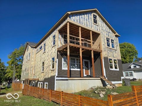 Photo of 2702 Indianapolis Avenue, Indianapolis, IN 46208 (MLS # 22068015)