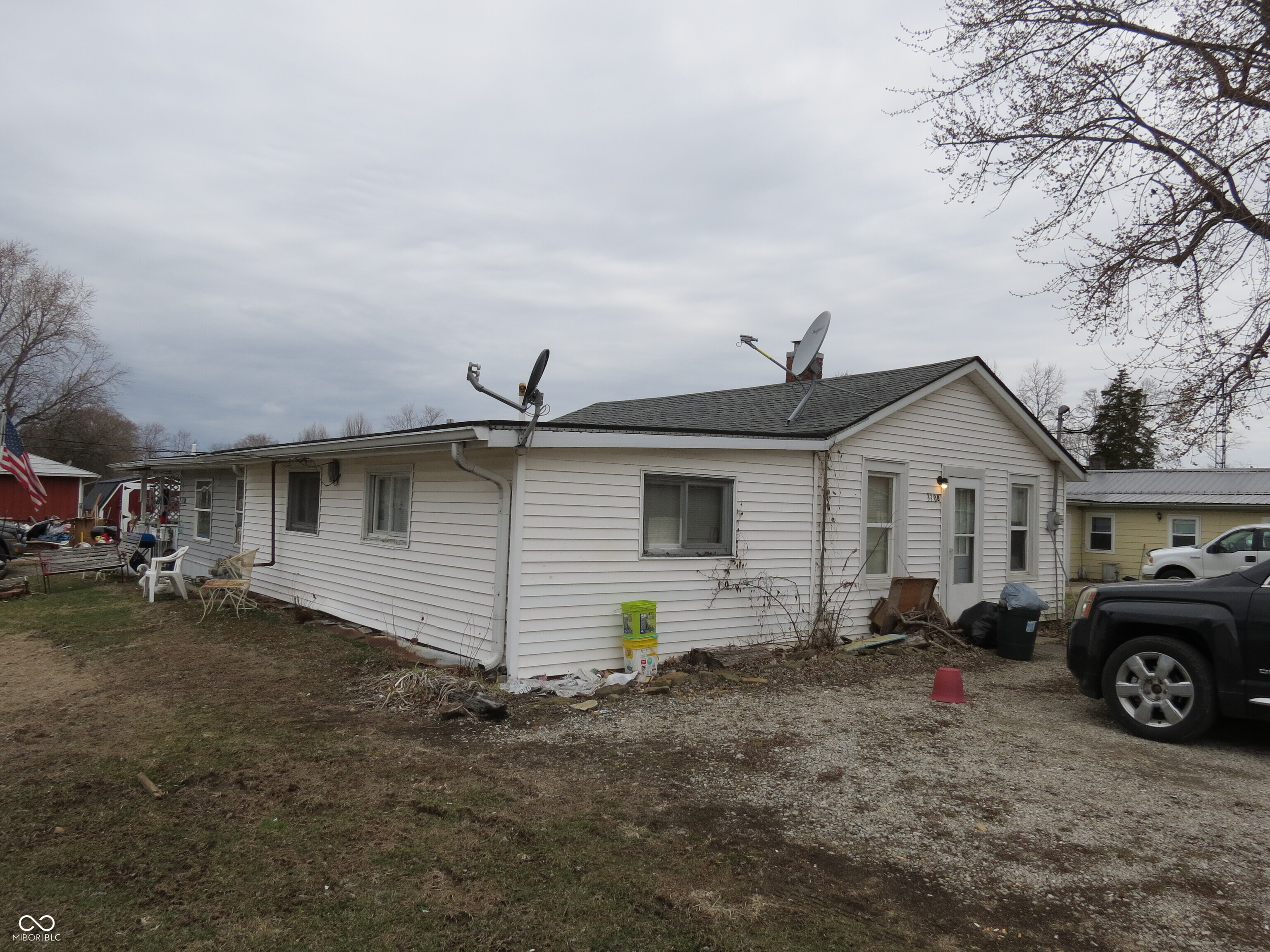 Listing image 4