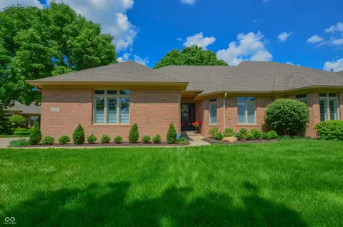1738 Pathway Drive S, Greenwood, IN 46143 - MLS#: 22026314