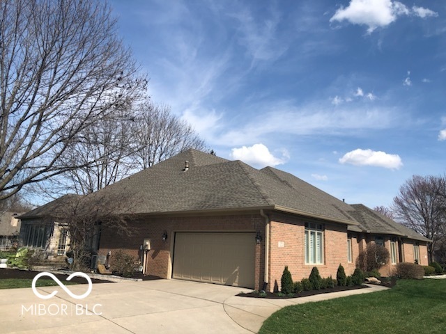 1738 Pathway Drive S