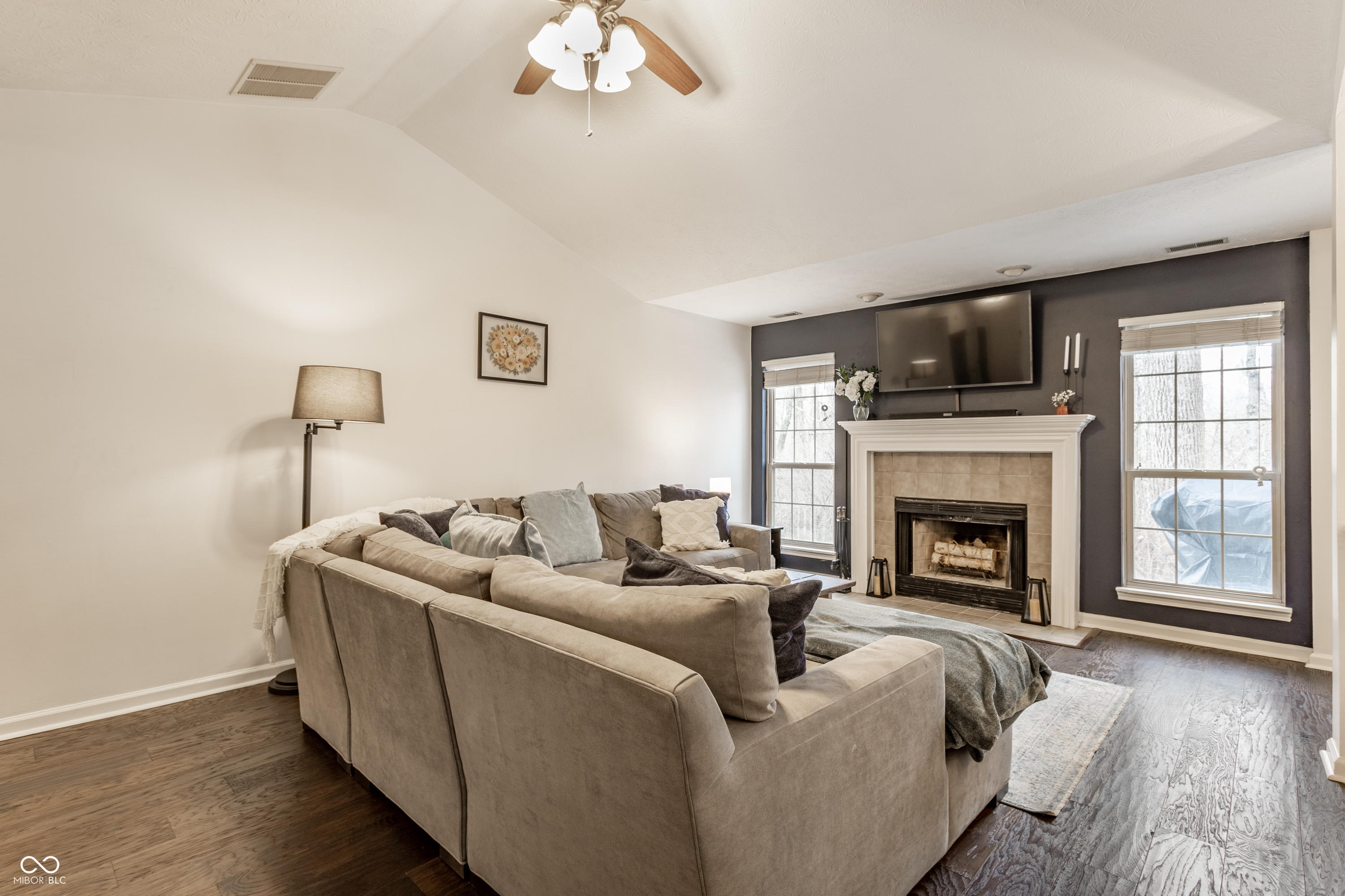 7629 Blackthorn Court