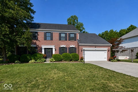 Photo of 1852 Valleywood Drive, Avon, IN 46123 (MLS # 22118144)