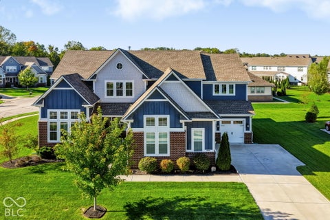 Photo of 10428 Vermillion Drive, Fortville, IN 46040 (MLS # 22128712)