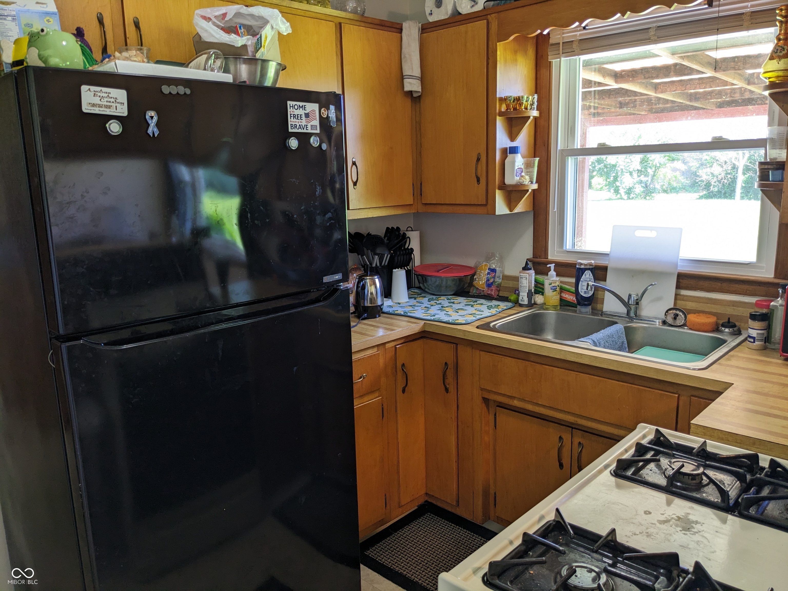 216 E 49th Street