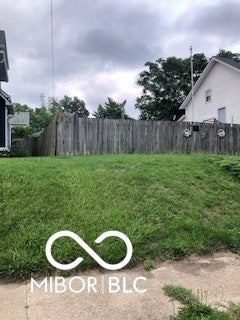 1137 DAWSON ST, INDIANAPOLIS, IN 46203 - Image 9dcb86b25bdefb5cf385fab6bb327dc2/1513518652
