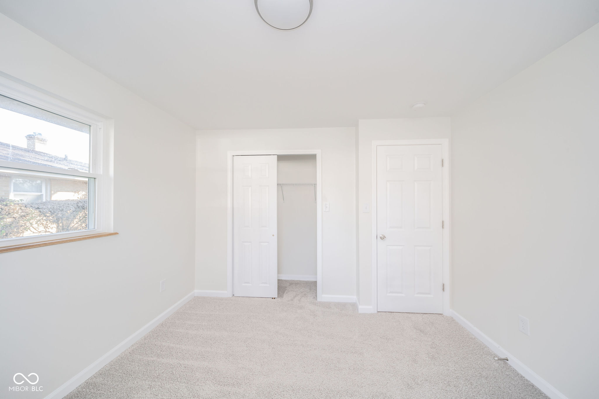 Anderson, Indiana 46012, United States, 3 Bedrooms Bedrooms, ,2 BathroomsBathrooms,Residential,Active,27235