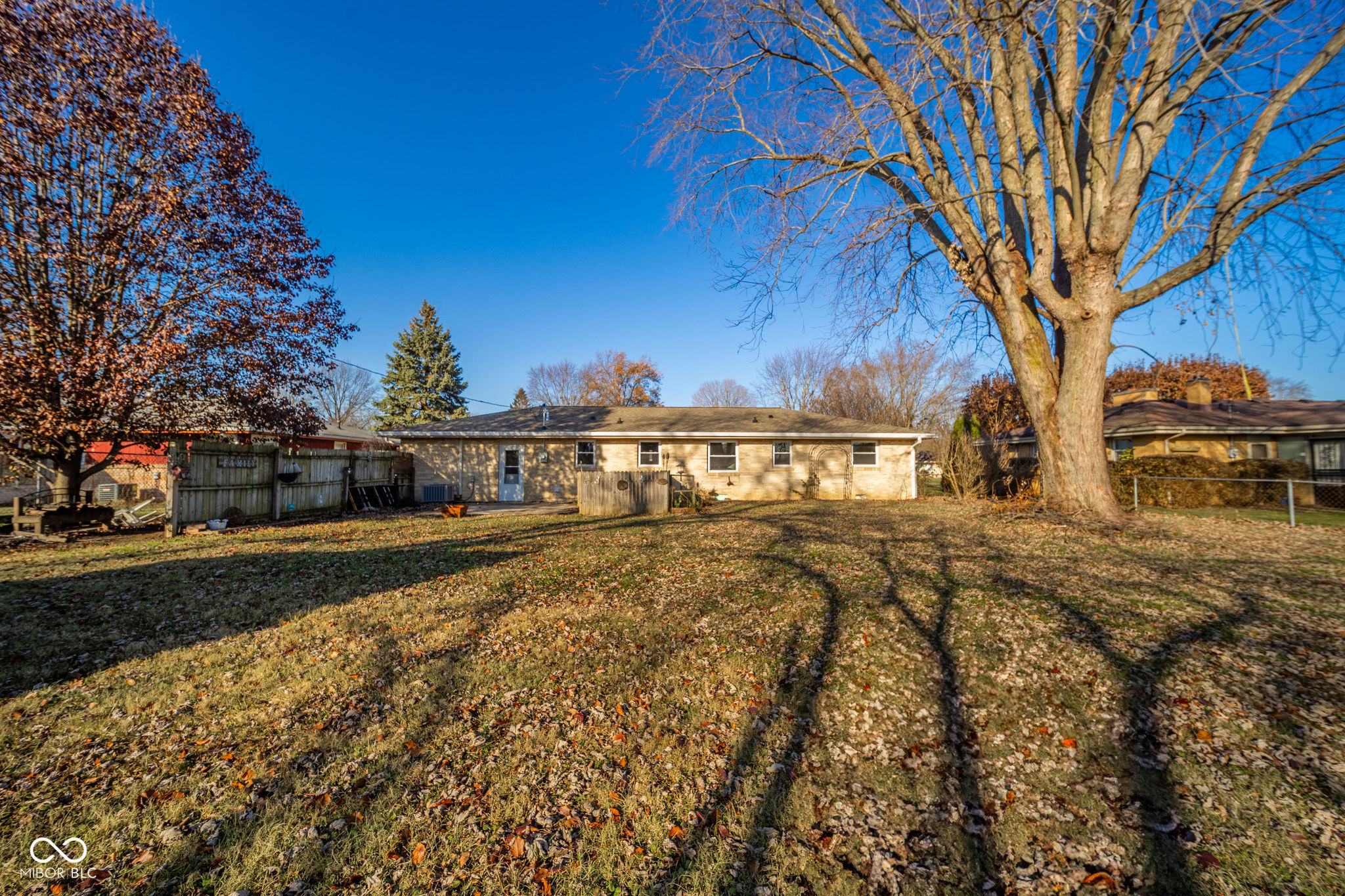 Anderson, Indiana 46012, United States, 3 Bedrooms Bedrooms, ,2 BathroomsBathrooms,Residential,Active,27235