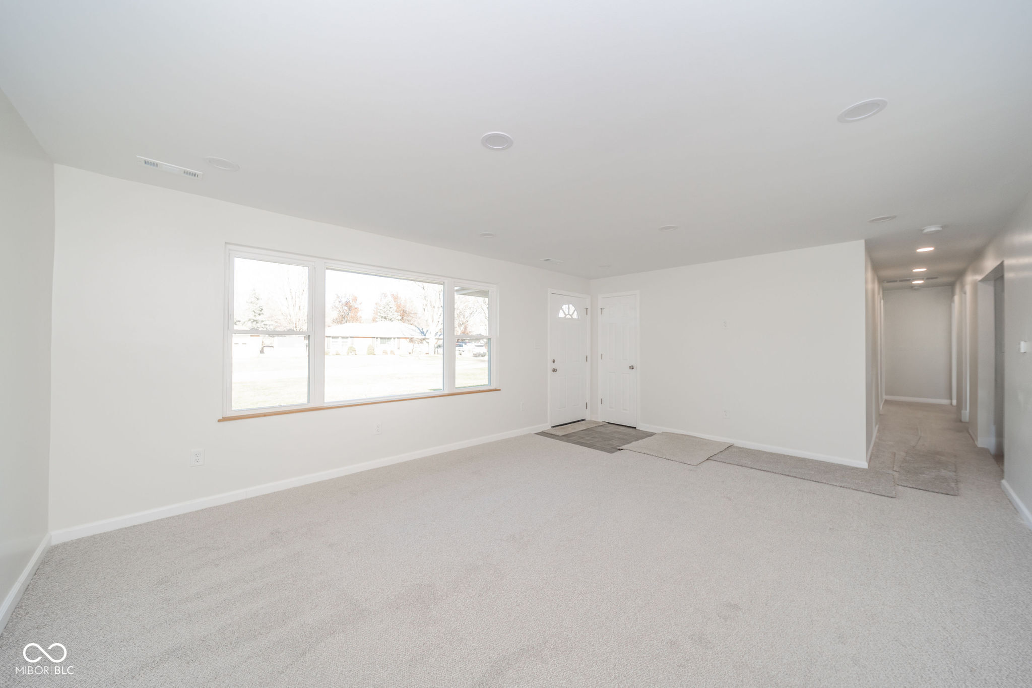 Anderson, Indiana 46012, United States, 3 Bedrooms Bedrooms, ,2 BathroomsBathrooms,Residential,Active,27235