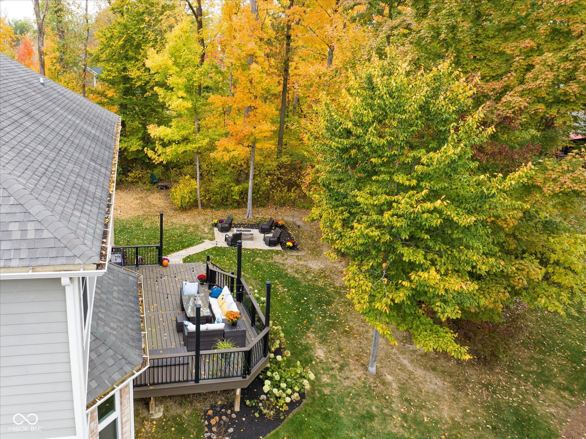 McCordsville, Indiana 46055, United States, 5 Bedrooms Bedrooms, ,4 BathroomsBathrooms,Residential,Pending,170965