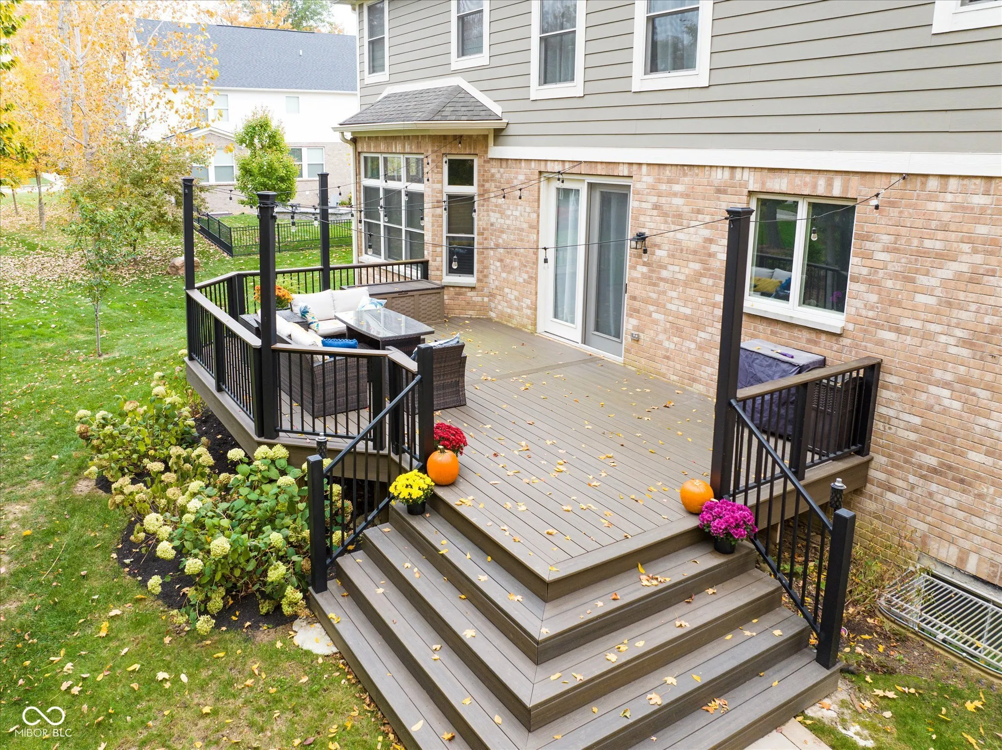 McCordsville, Indiana 46055, United States, 5 Bedrooms Bedrooms, ,4 BathroomsBathrooms,Residential,Pending,170965