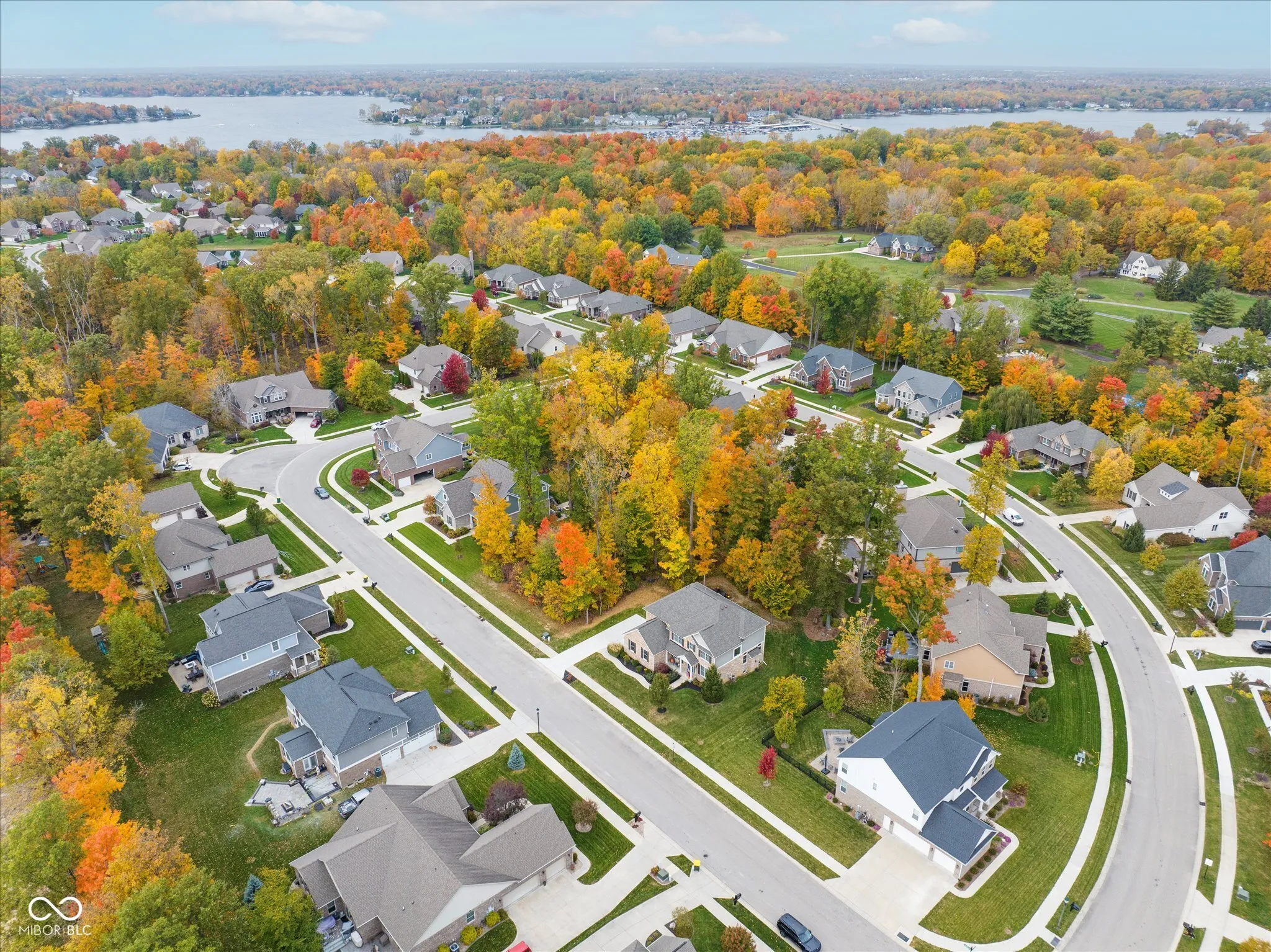 McCordsville, Indiana 46055, United States, 5 Bedrooms Bedrooms, ,4 BathroomsBathrooms,Residential,Pending,170965