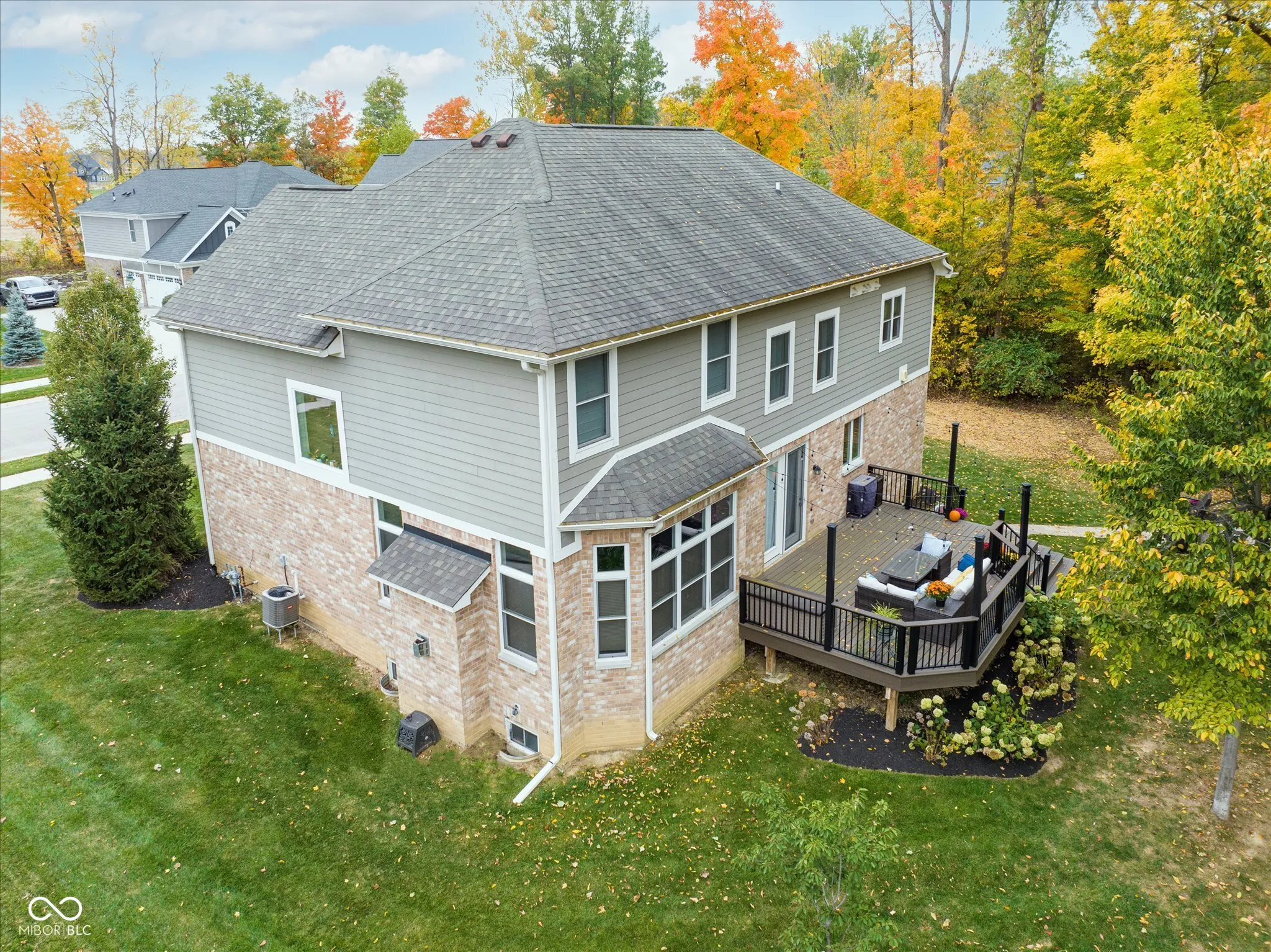 McCordsville, Indiana 46055, United States, 5 Bedrooms Bedrooms, ,4 BathroomsBathrooms,Residential,Pending,170965