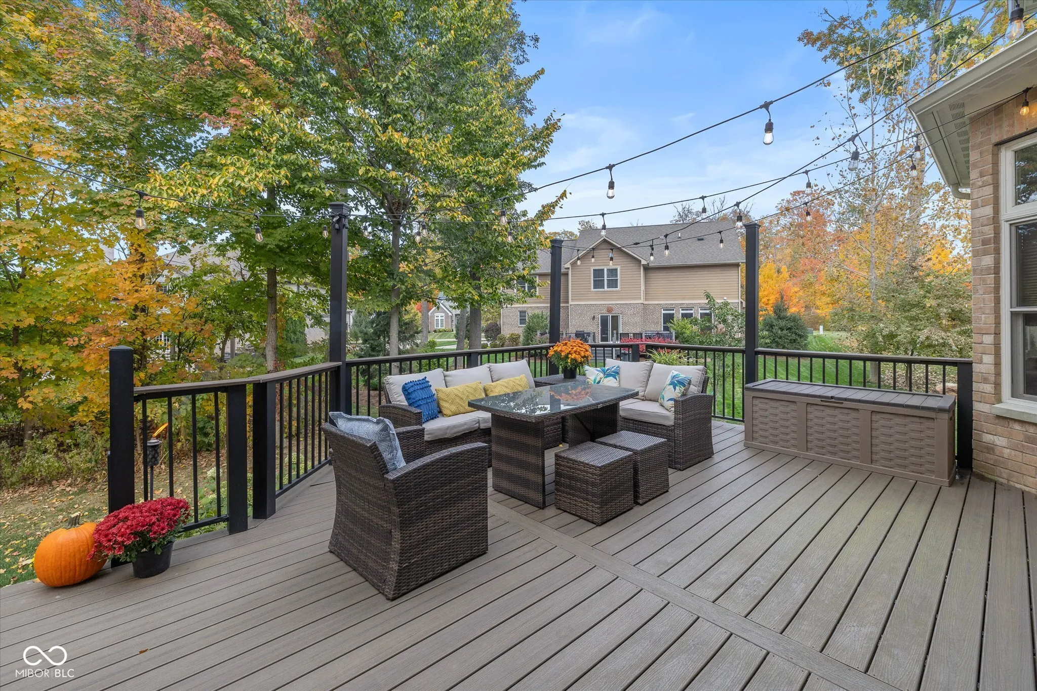 McCordsville, Indiana 46055, United States, 5 Bedrooms Bedrooms, ,4 BathroomsBathrooms,Residential,Pending,170965