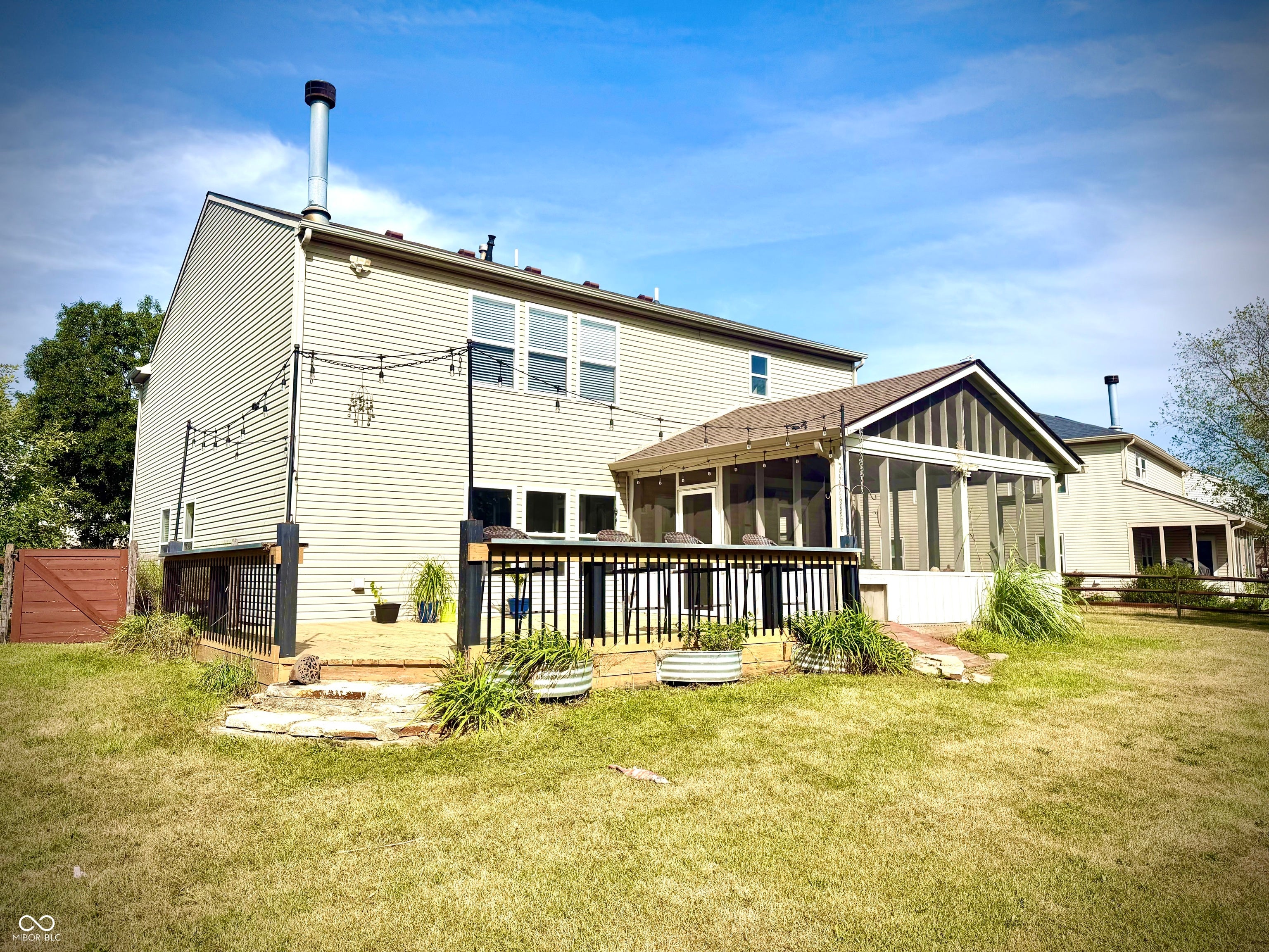 15098 Redcliff Drive