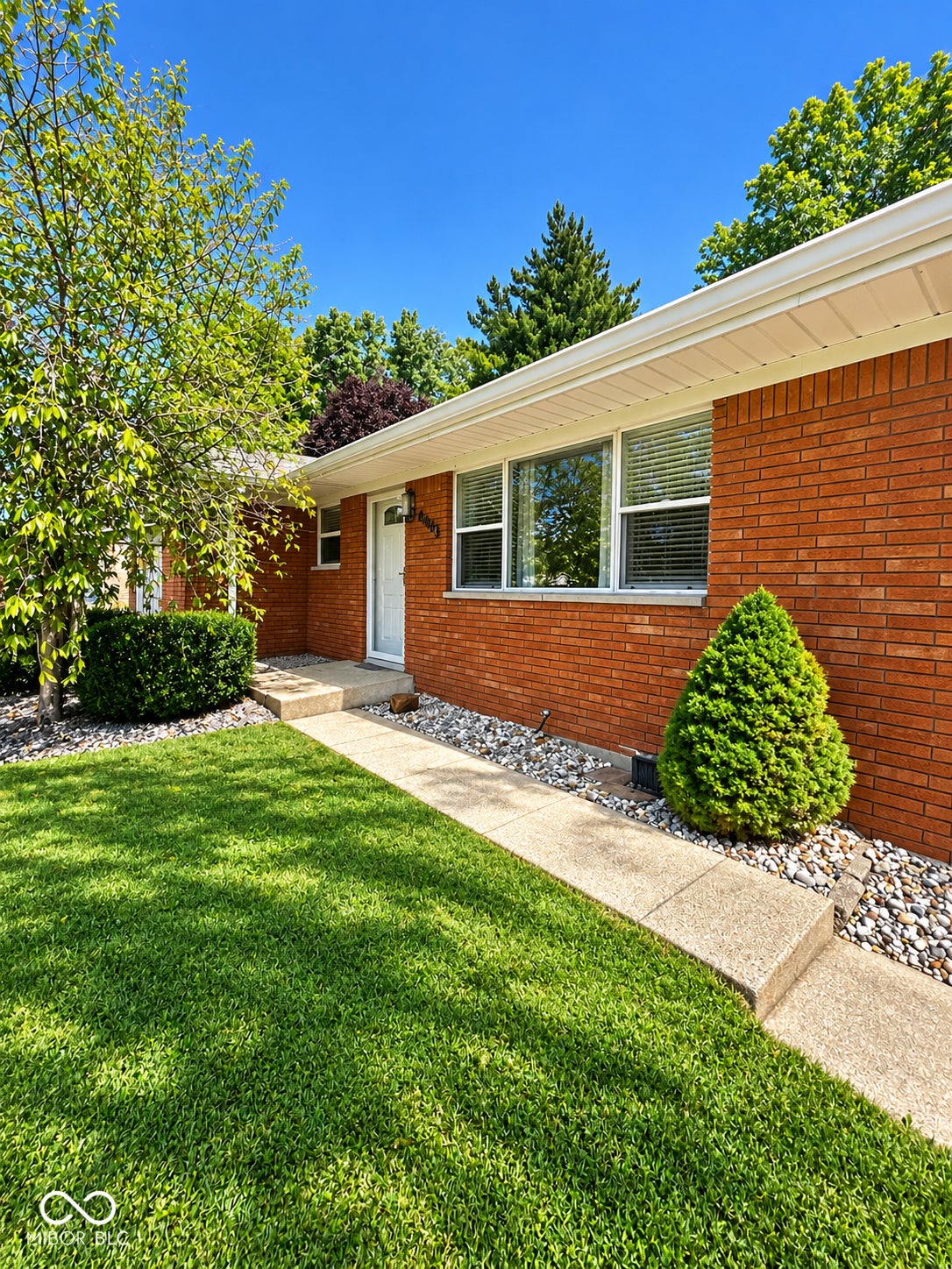 6443 Brushwood Road