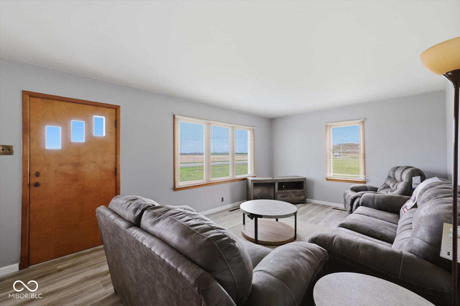 4239 E State Road 44
