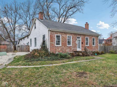 Photo of 1020 E Palmer Street, Indianapolis, IN 46203 (MLS # 22073948)