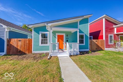 Photo of 1616 Quill Street, Indianapolis, IN 46203 (MLS # 22086115)