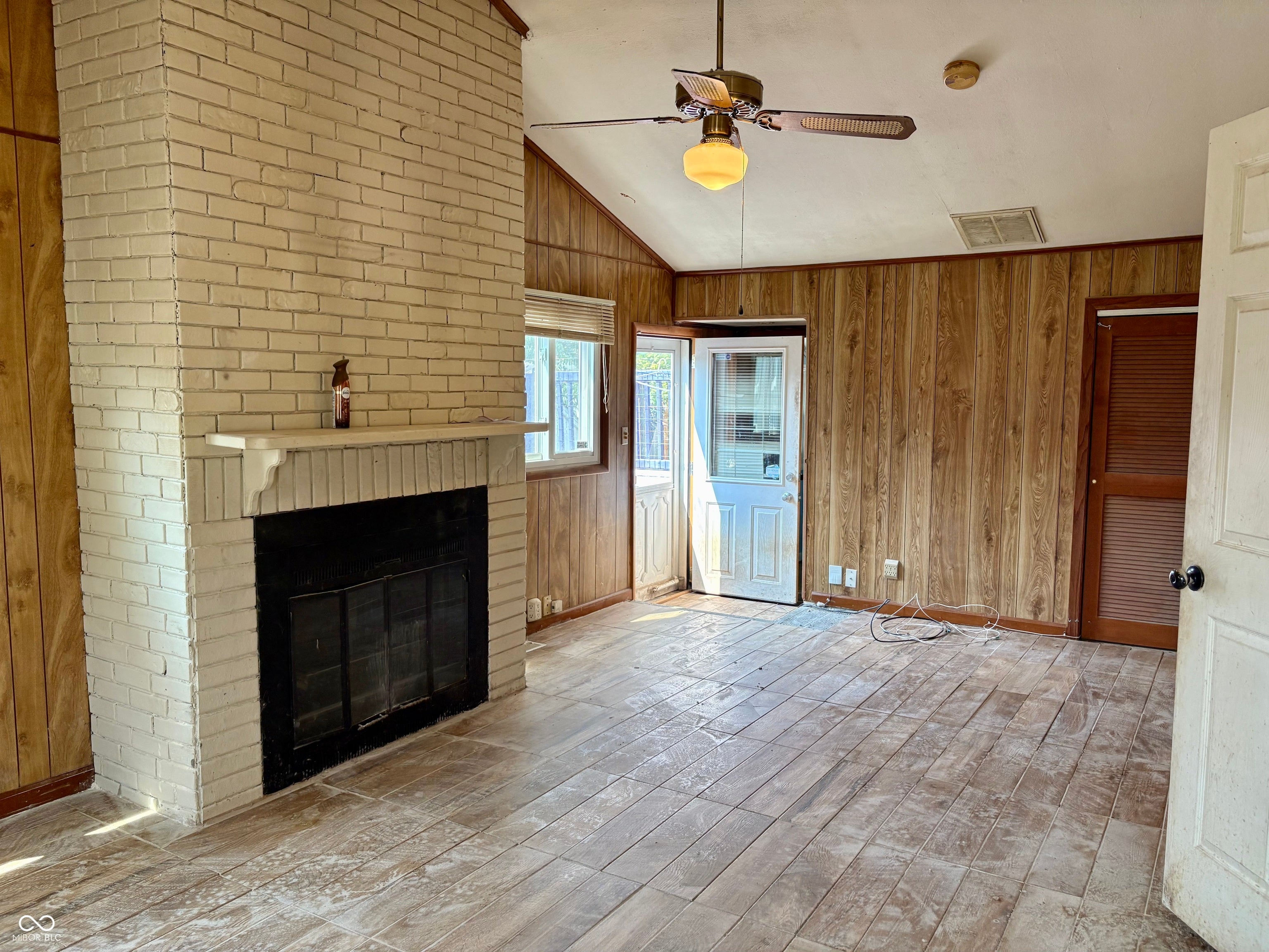 403 Fletcher Lane